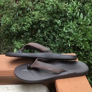 Reef Cushion Brown Leather Flip Flops Sz 14 New